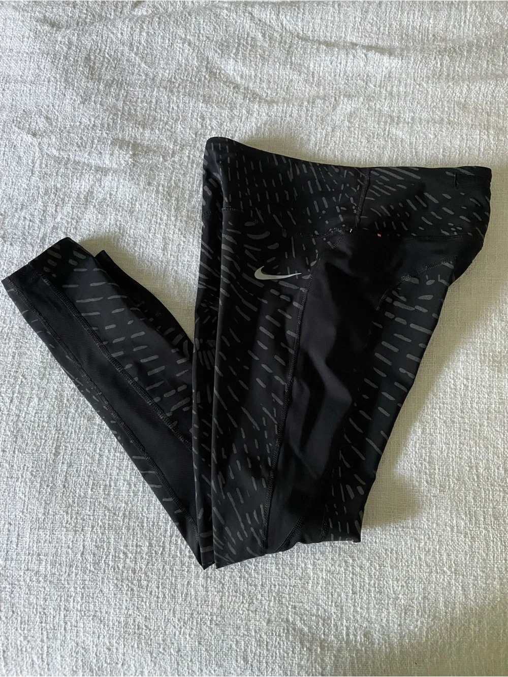 Nike Black Reflective Dri-FIT Leggings with Drawstring and Pockets Women’s Small